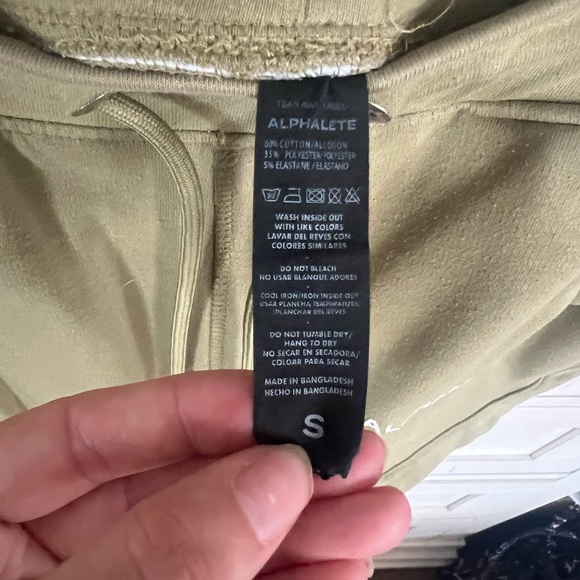Alphalete jogger pants size small - Picture 3 of 4